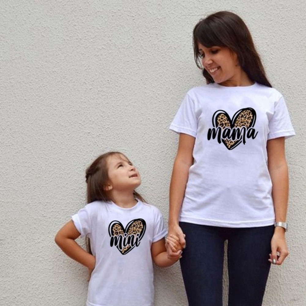 Matching momma and mini tshirts
